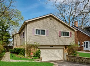 575 Green Bay Rd, Highland Park, IL 60035