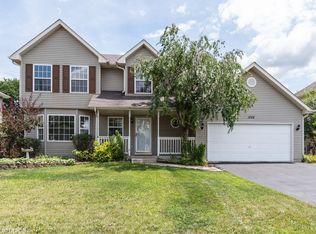 1068 N 129th Infantry Dr, Joliet, IL 60435