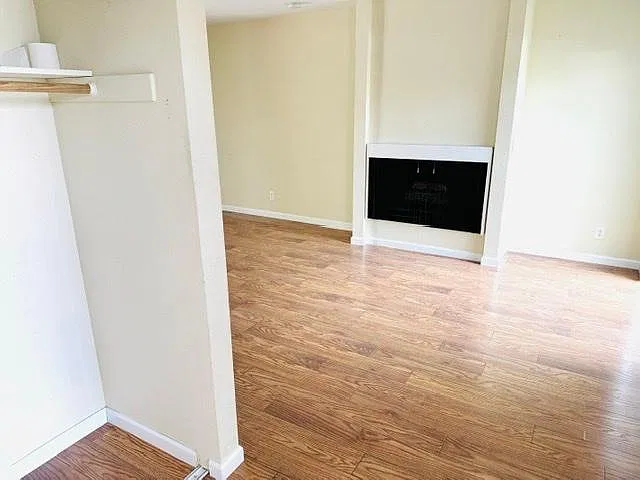 612 Old San Francisco Rd — Photo 3
