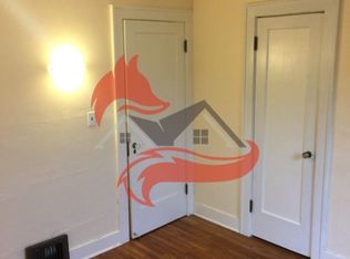 2411 SE Madison St, Portland, OR 97214