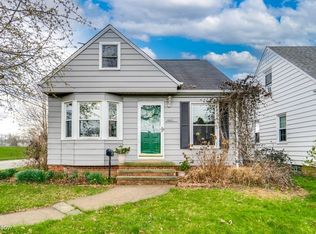 14401 Roxboro Ave, Cleveland, OH 44111