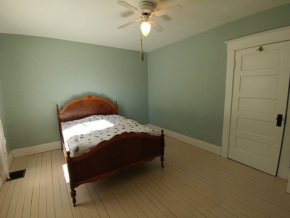 5th image of 8906 NE 179th St