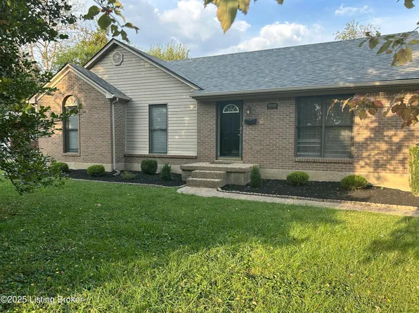 9009 Walter Ave, Louisville, KY 40229