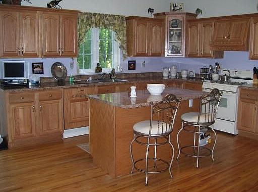 2nd image of 131 Shawangunk Rd