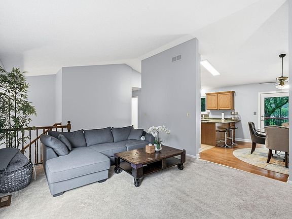 4th image of 16520 Minnetonka Blvd
