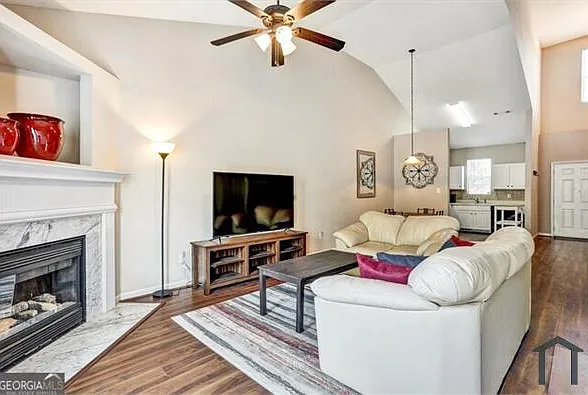3797 Brookwood Blvd — Photo 4