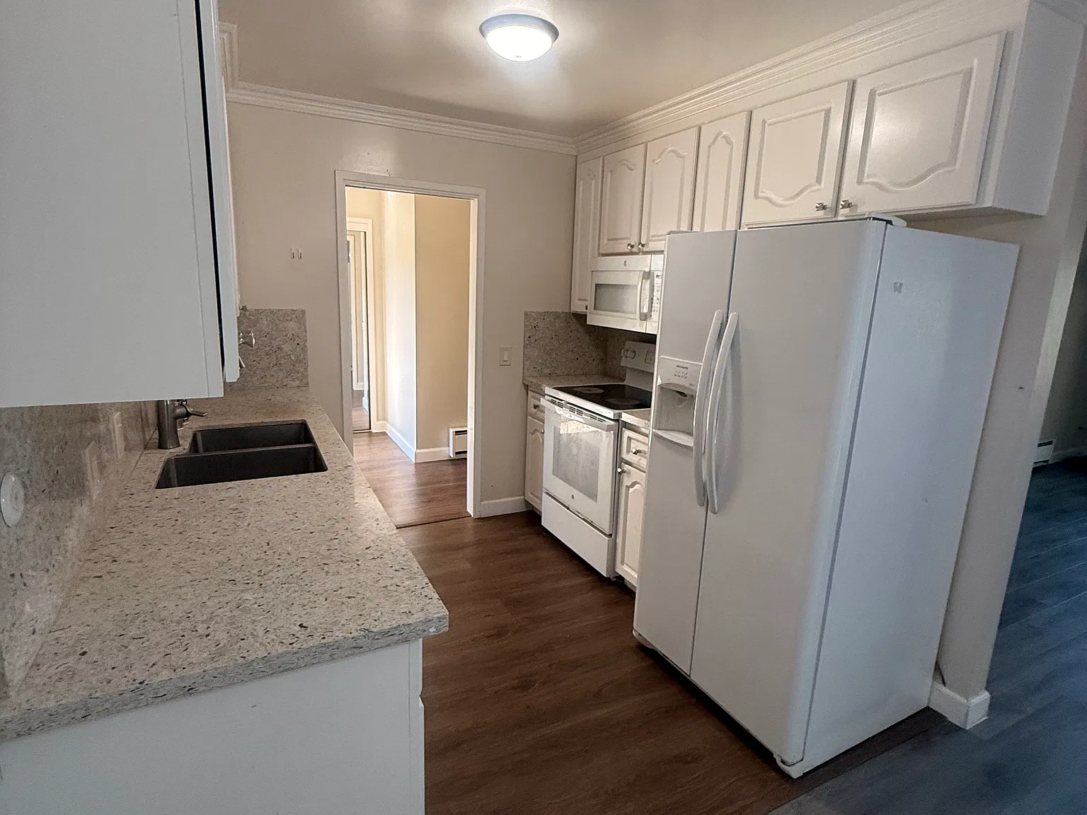 2 bed, 1195 sqft, $4,500 — Photo 4