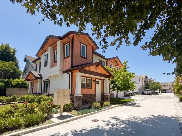 2573 Elden Ave #D, Costa Mesa, CA 92627