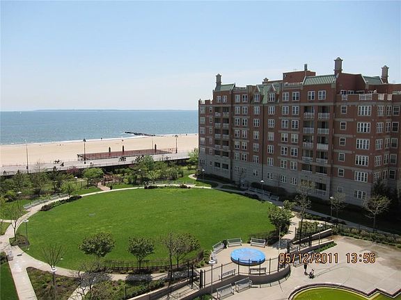 4th image of 50 Oceana Dr W APT 5H