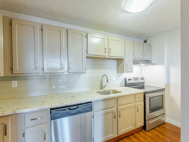 9600 Southland Cir SW — Photo 30