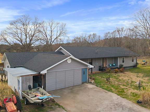3rd image of 338 County Road 435