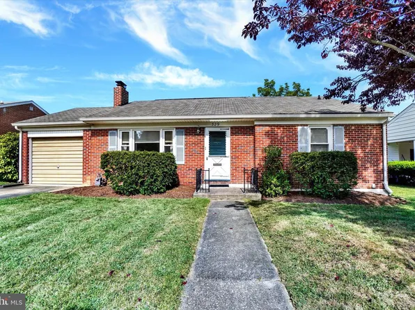 329 Peyton Rd, York, PA 17403
