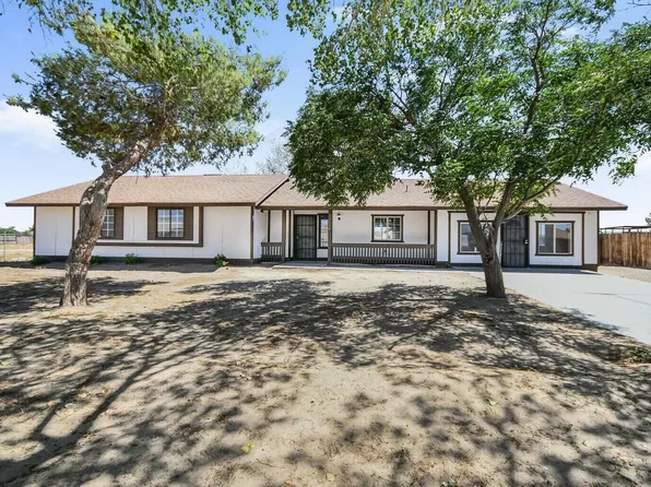 15634 Greenrock Ave, Lake Los Angeles, CA 93535