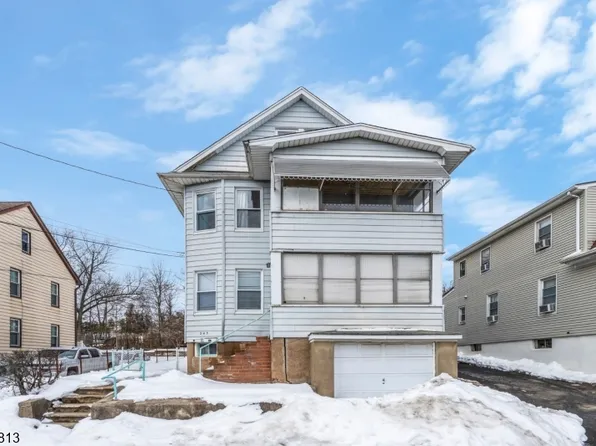 243 N 12Th Pl, Prospect Park Boro, NJ 07508