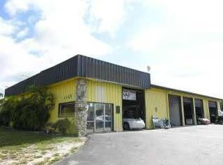 3064 Davis Blvd, Naples, FL 34112