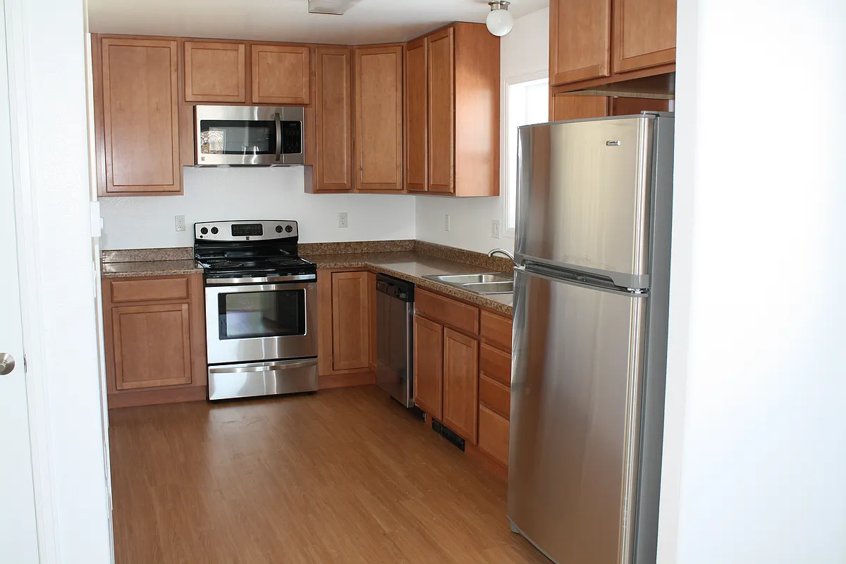 Building Photo - 300 W Simpson St #B
