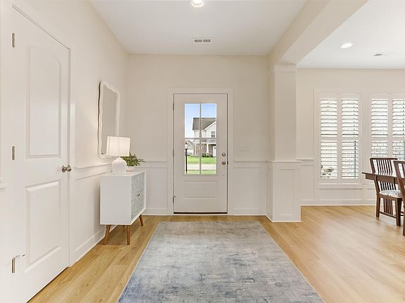 4th image of 5484 Abbe Wood Dr