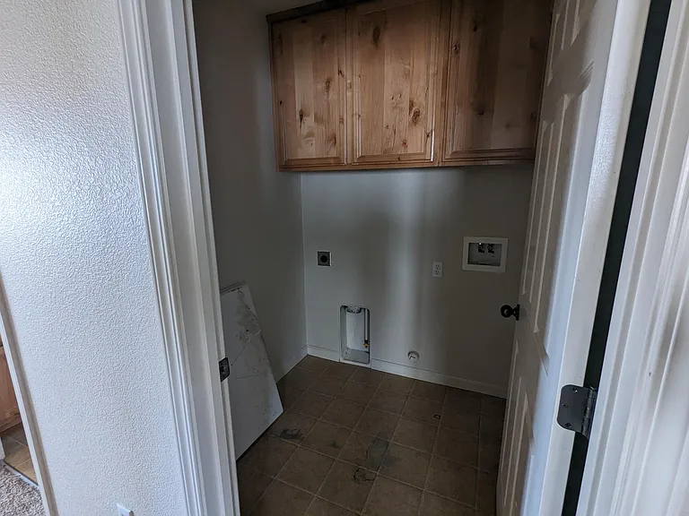 1563 Loon Lake St — Photo 27