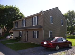 1225 Pennsylvania Ave, Emmaus, PA 18049