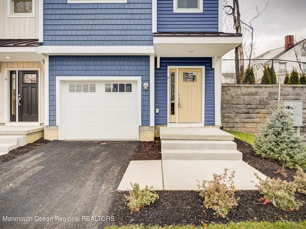 8 Raritan Cv, Keyport, NJ 07735