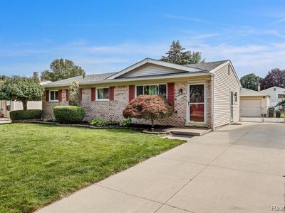 13178 Nantucket Dr, Sterling Heights, MI, 48313