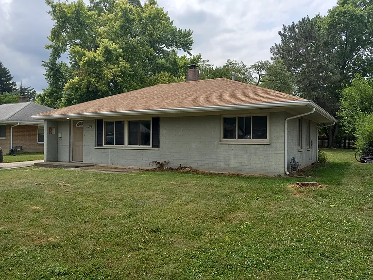 3827 Kingswood Dr — Photo 31