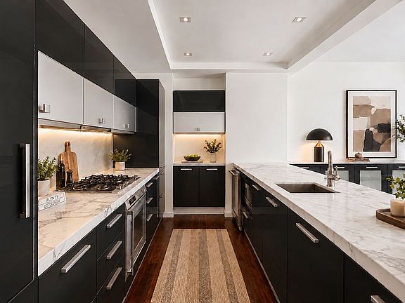 2nd image of 444 W 19th St APT 201