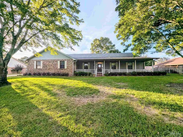 9233 Bell Ridge Dr, Pensacola, FL 32526