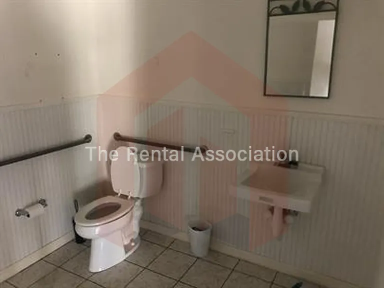 112 E Carolina Ave #D — Photo 10