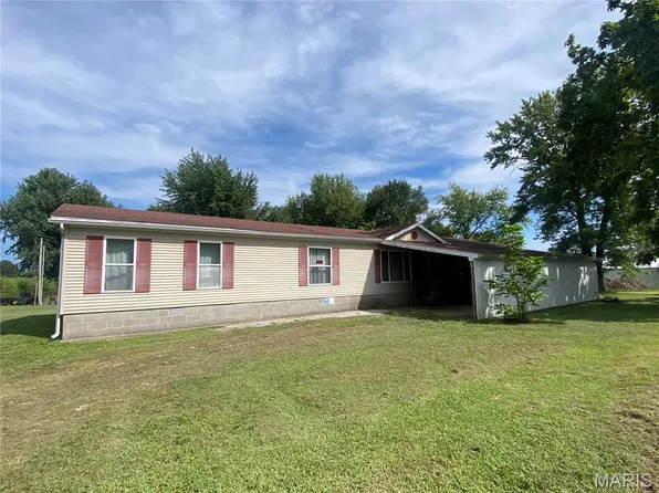 610 N Caldwell St, Middletown, MO 63359