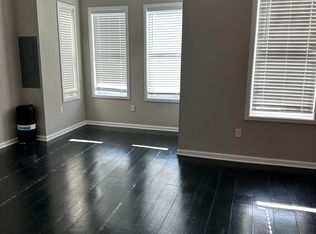 310 E St NE #2, Washington, DC 20002