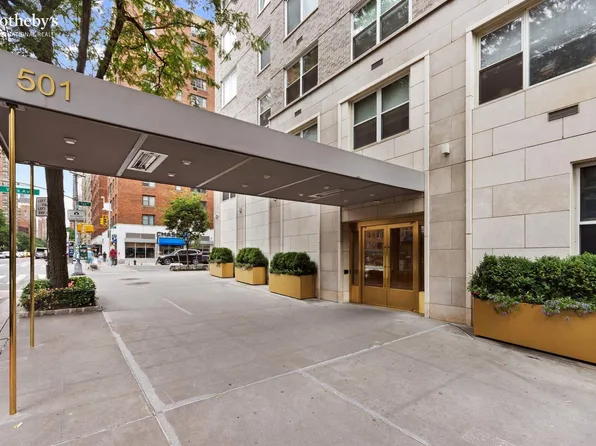 501 East 79th Street 14E image 11 of 11