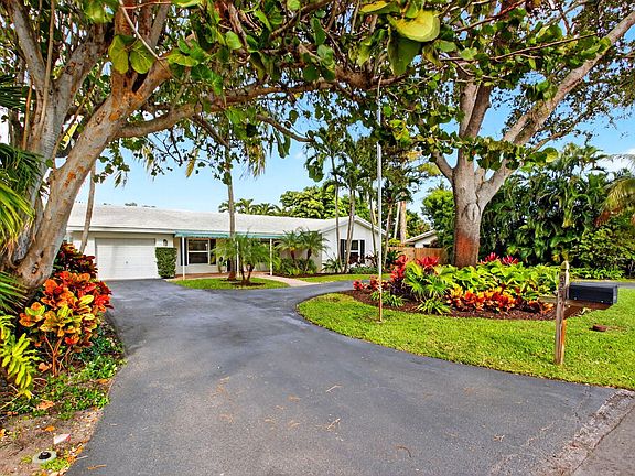 2nd image of 525 Sunset Road