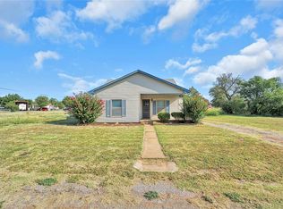 605 E Kiowa St, Cordell, OK 73632