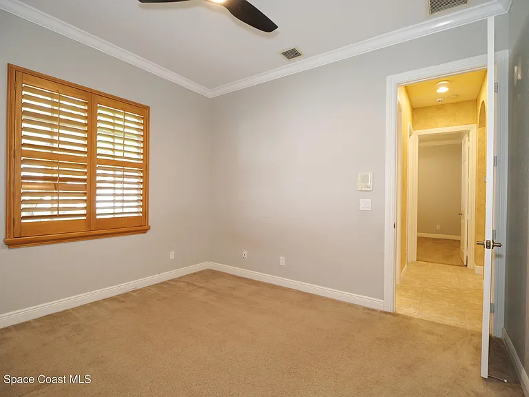 9400 Scarborough Ct — Photo 27