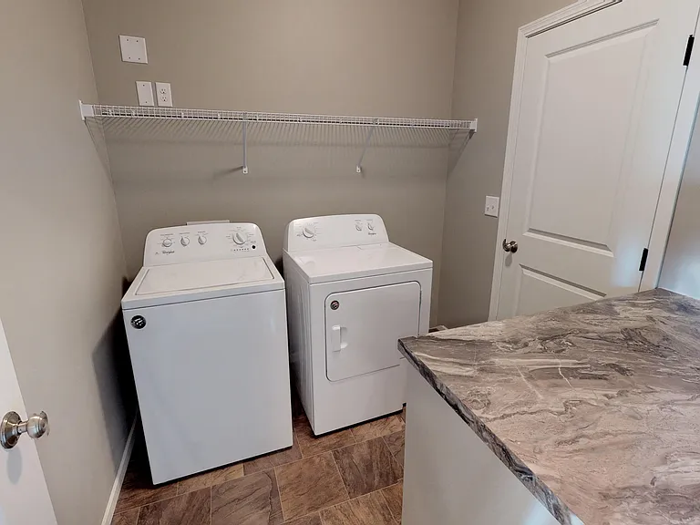 Cascades Townhomes — Photo 15