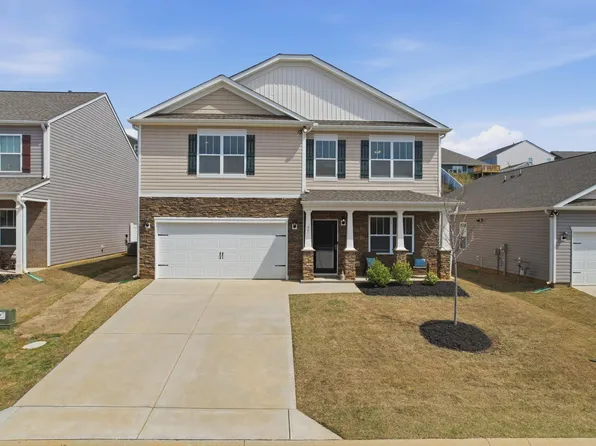 47 Oak Edge Ln, Greer, SC 29651