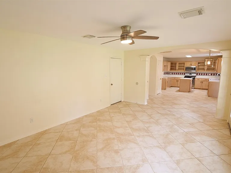 23822 Hopewell Dr — Photo 14