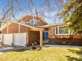13 Maplewood Est, Strathmore, AB T1P 1G6