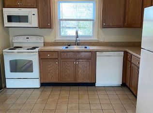 447 High St #1D, Dalton, MA 01226