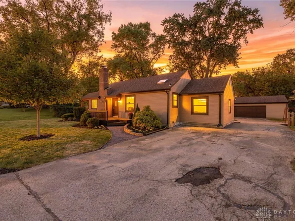1616 N Longview St, Dayton, OH 45432