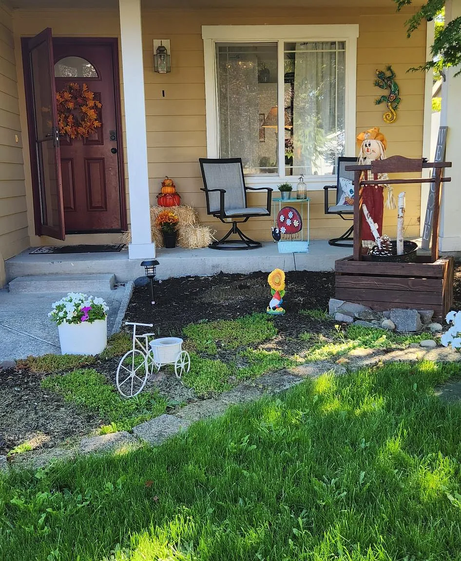 3 bed, 2.5 bath, 1731 sqft, $2,850 — Photo 2