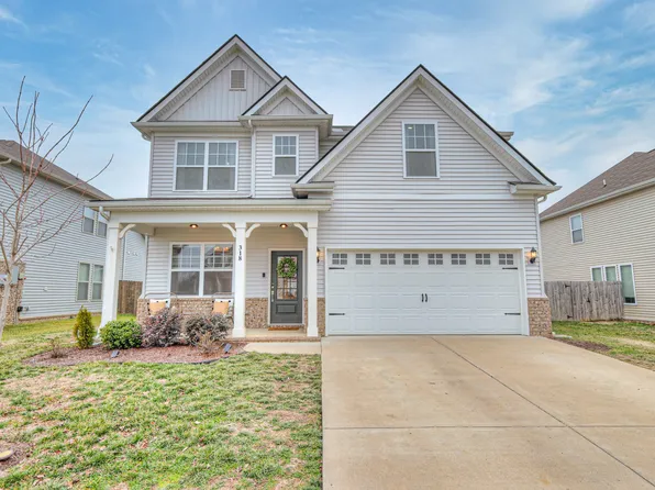 318 Whisper Wood Way, Lebanon, TN 37087