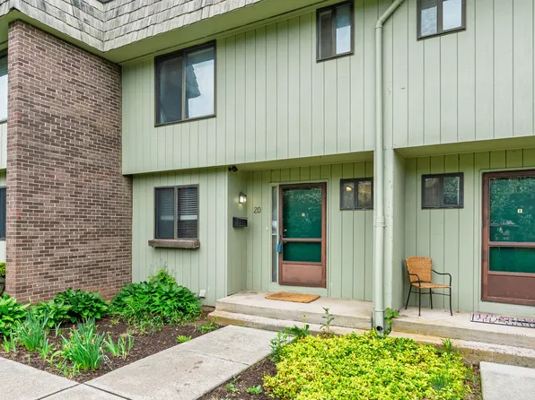 20 Magnolia Hill Court #20, Cromwell, CT 06416