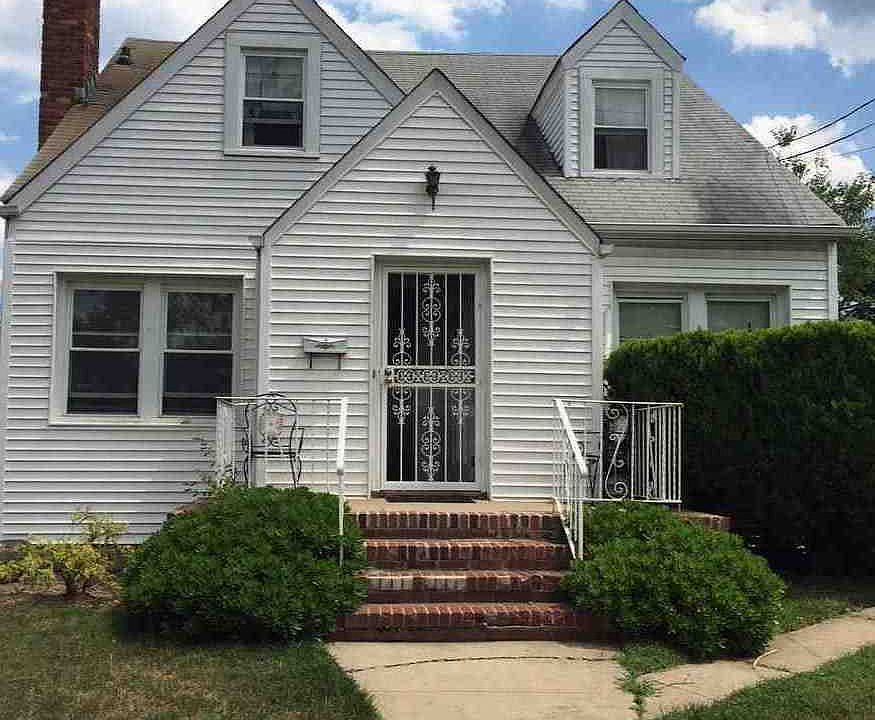 1st image of 600 Brookside Ave