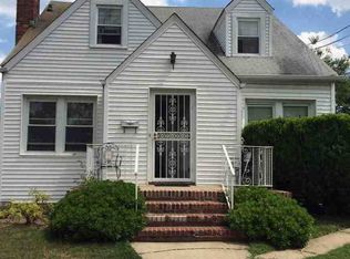600 Brookside Ave, Roosevelt, NY 11575