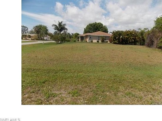 2nd image of 26480 Versaille Ct