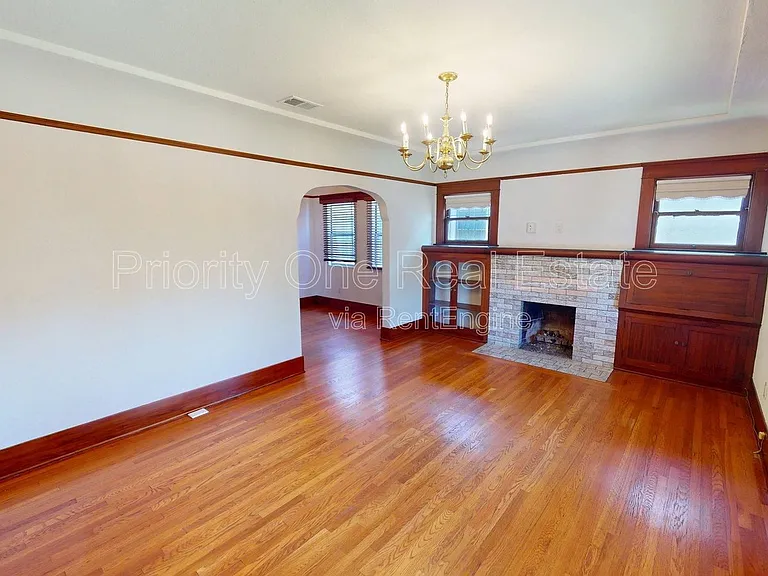 3339 33rd St — Photo 13