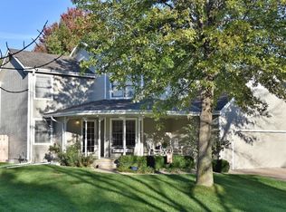 7111 Eagle Ridge Cir, Lincoln, NE 68516