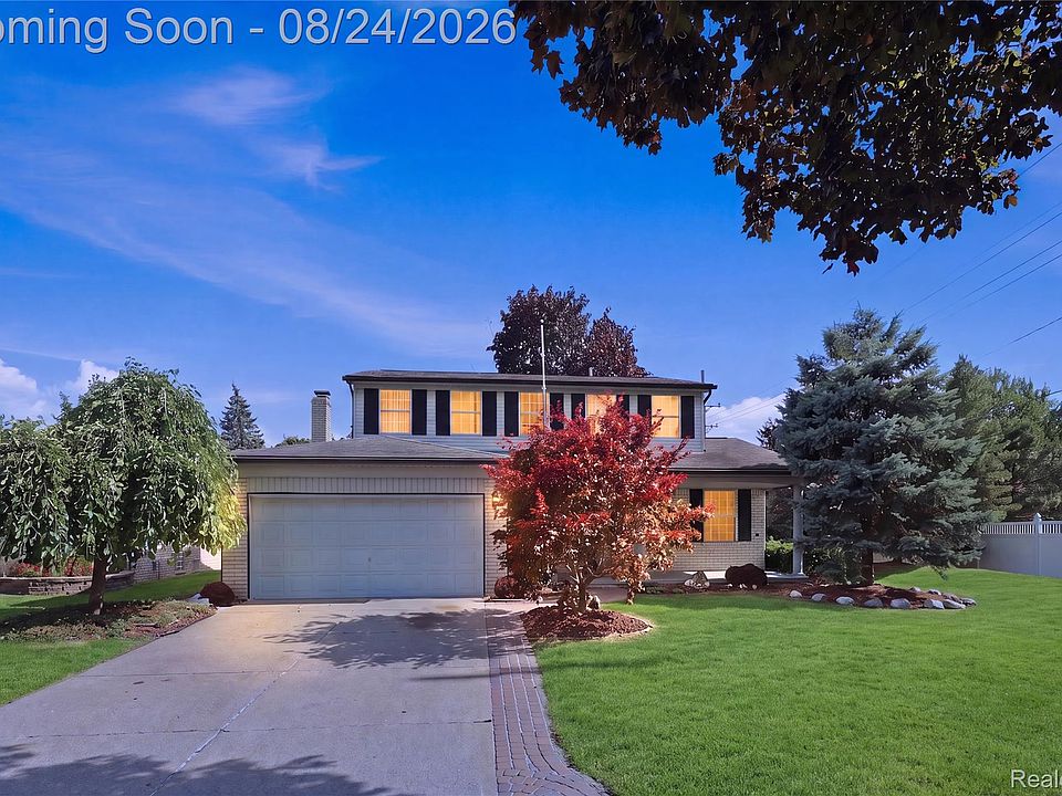 1st image of 13622 Biscayne Dr